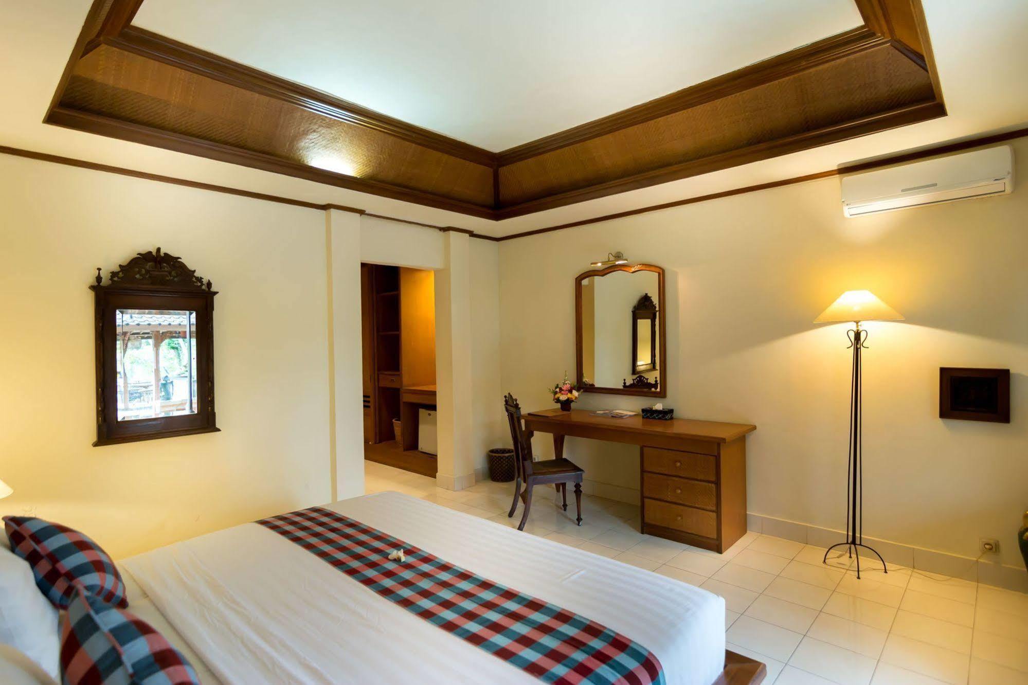 Depradha Ubud Esterno foto